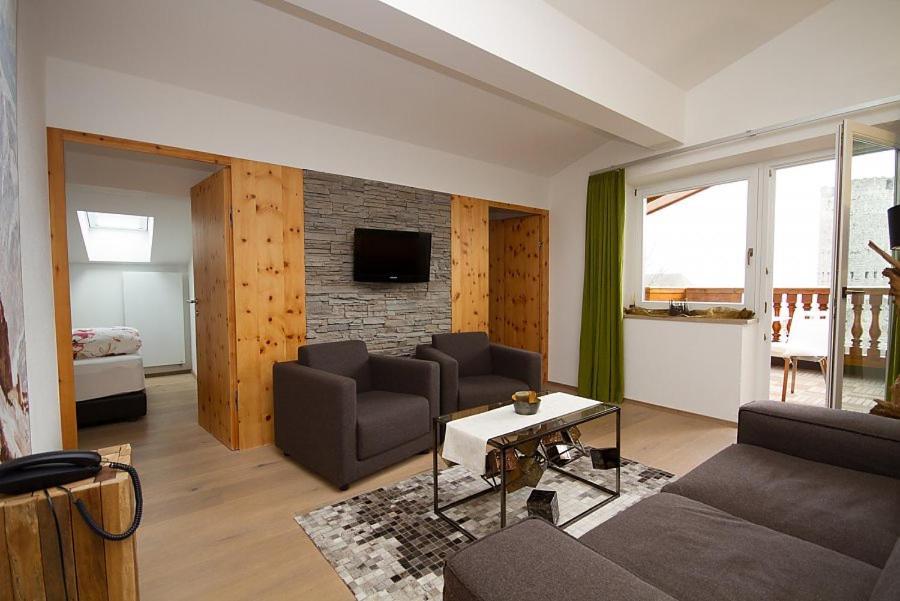Hotel Tyrol Malles Venosta Camera foto